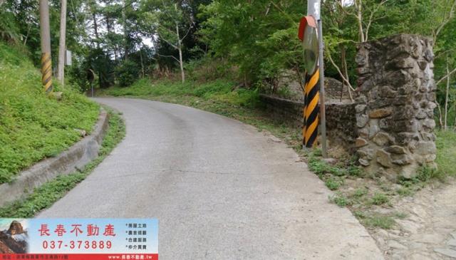 苗栗山坡地-3